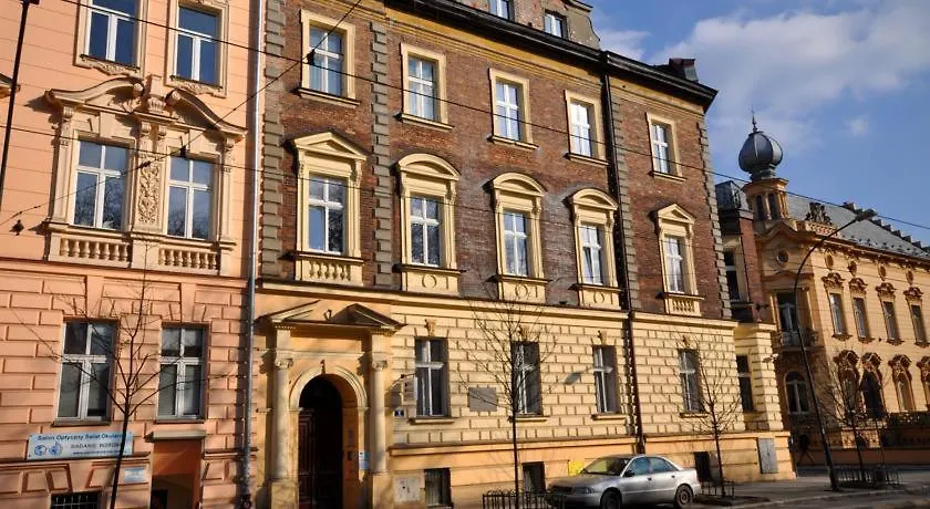 New One World Hostel-1